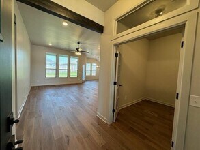 11213 NW 135th St in Yukon, OK - Building Photo - Building Photo