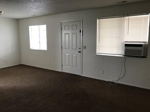 309 N 1st St in Tooele, UT - Building Photo - Building Photo