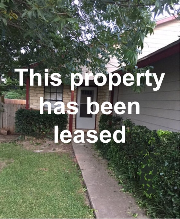 800 Kimberly St in Georgetown, TX - Building Photo