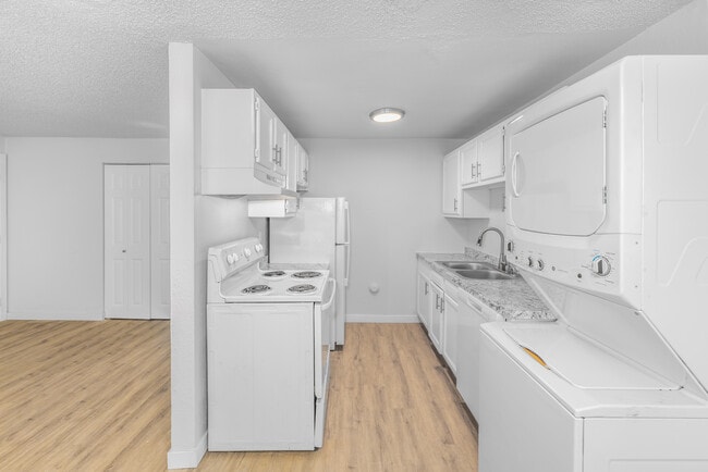 Meadowbrook Apartments