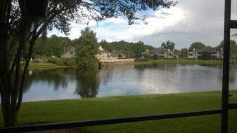 10200 Belle Rive Blvd, Unit 23 in Jacksonville, FL - Building Photo