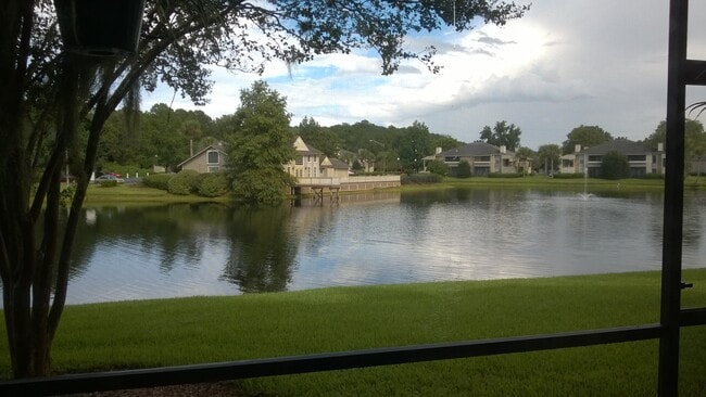 10200 Belle Rive Blvd, Unit 23