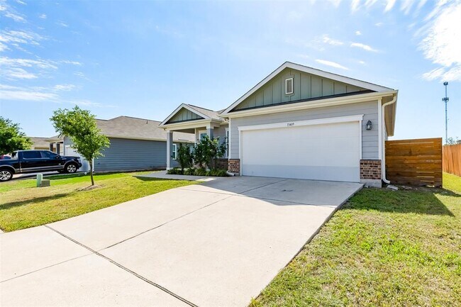 13409 Robert Wagner Bend in Manor, TX - Building Photo - Building Photo