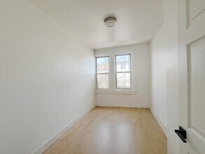 519 Mercer St in Jersey City, NJ - Building Photo - Building Photo