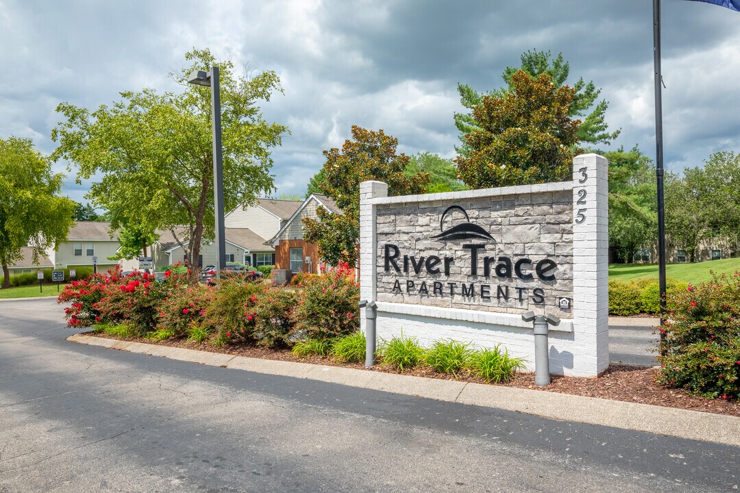 River Trace in Murfreesboro, TN - Building Photo