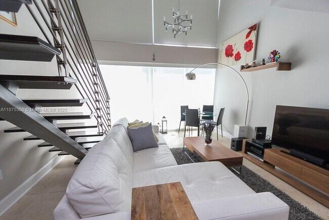 property at 41 SE 5th St