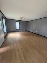 302 3rd Ave NW in Oelwein, IA - Building Photo - Building Photo