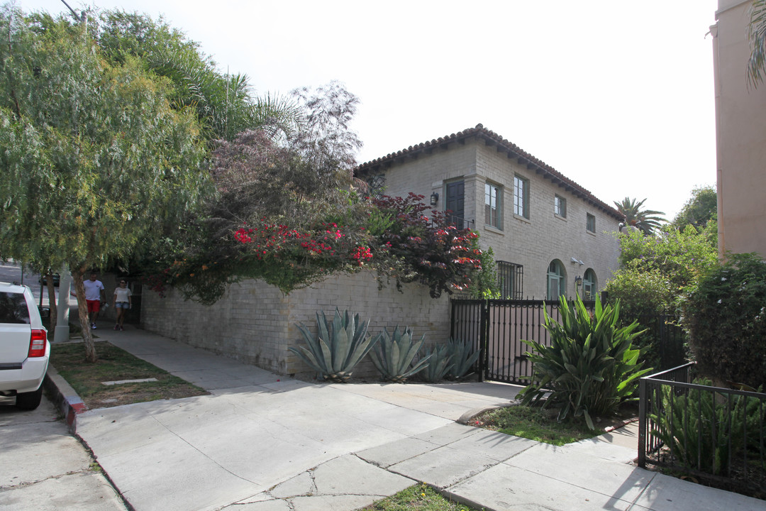 El Cabrillo in Los Angeles, CA - Building Photo