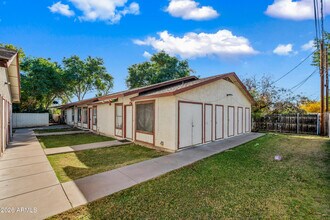 520 W Clark St in Mesa, AZ - Building Photo - Building Photo