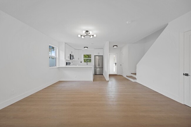 13514 NE 23rd Pl in North Miami, FL - Building Photo - Building Photo