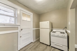 4062 S Grand Blvd in St. Louis, MO - Building Photo - Building Photo