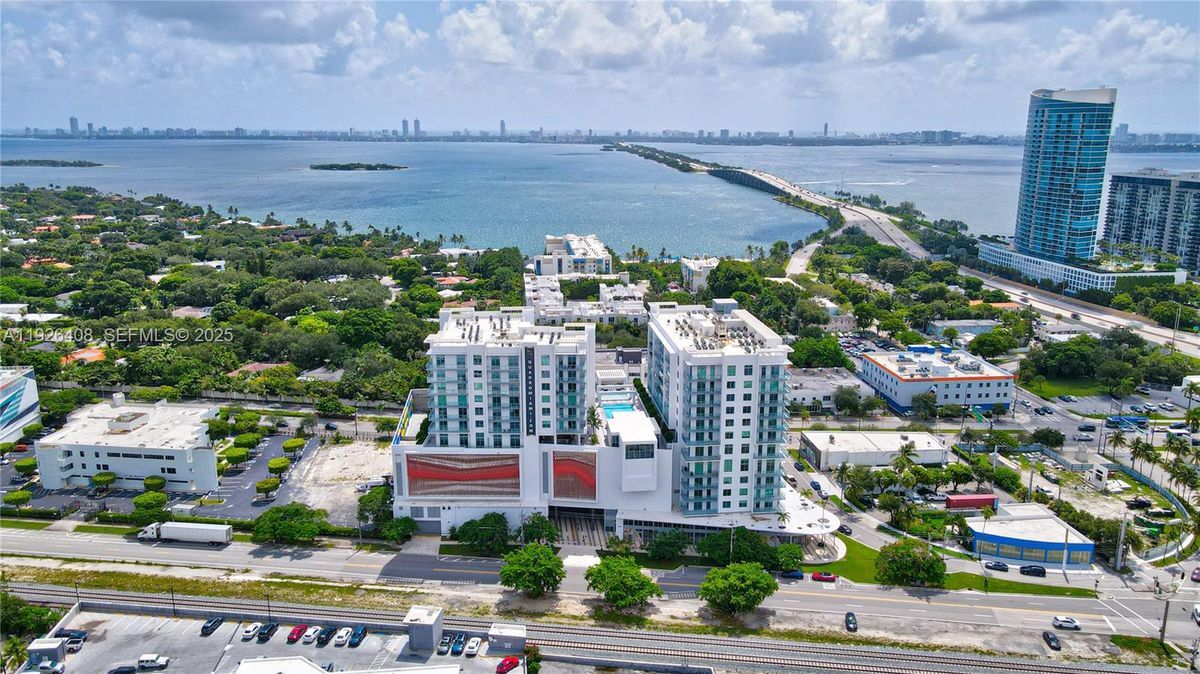 3900 Biscayne Blvd in Miami, FL - Building Photo