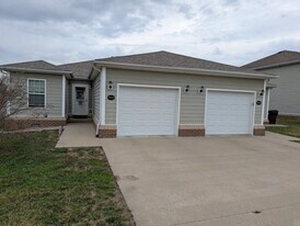 9008 Landon Ln, Unit 9010 in Richmond, KY - Building Photo