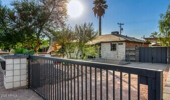 1720 N Whittier Dr in Phoenix, AZ - Building Photo