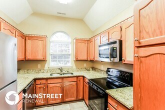 5801 Autumn Trace Ln in Indian Trail, NC - Foto de edificio - Building Photo