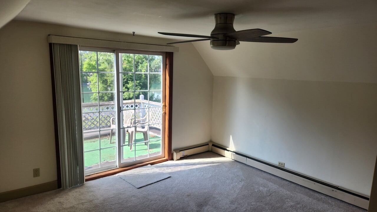 274 Sweeney St in North Tonawanda, NY - Building Photo