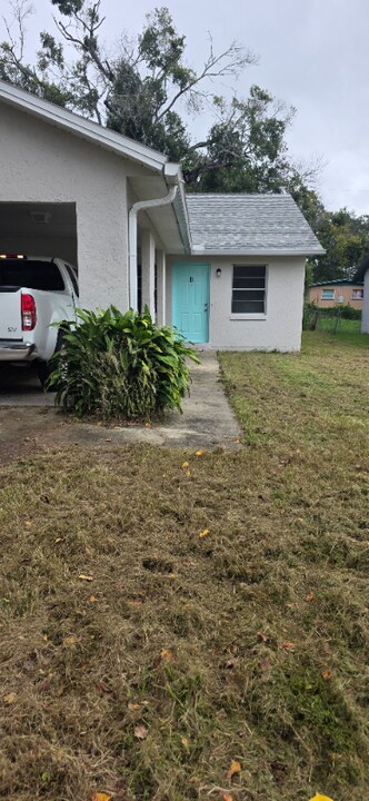 2417 Cedar Ave in Sanford, FL - Building Photo