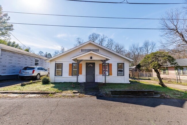 2212 20th St N in Birmingham, AL - Building Photo - Building Photo