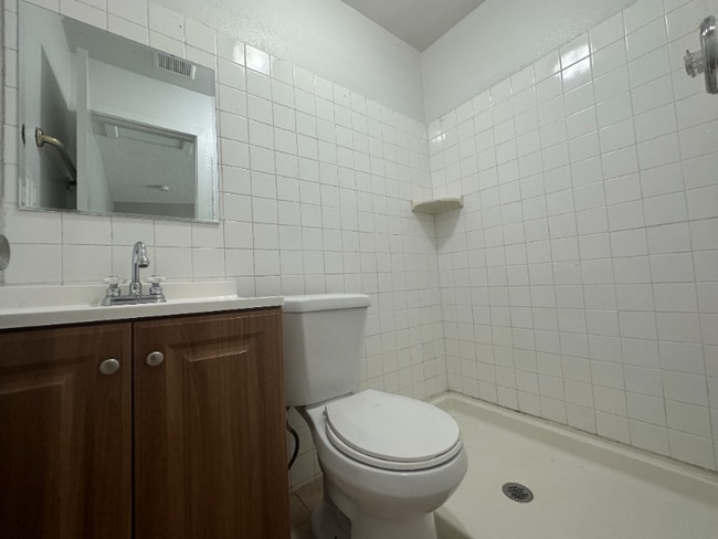 2536 N Carroll St in North Las Vegas, NV - Building Photo - Building Photo