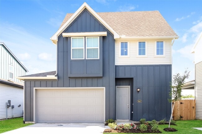 property at 9835 Willow Creek Commerce Dr