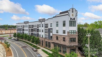 3630 N Davidson St in Charlotte, NC - Building Photo