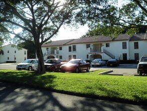 3180 Leewood Terrace, Unit L109 in Boca Raton, FL - Foto de edificio - Building Photo