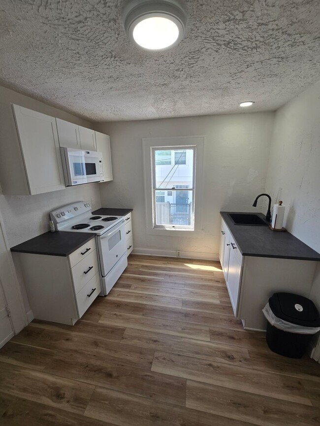 2134 2nd Ave N in St. Petersburg, FL - Building Photo - Building Photo