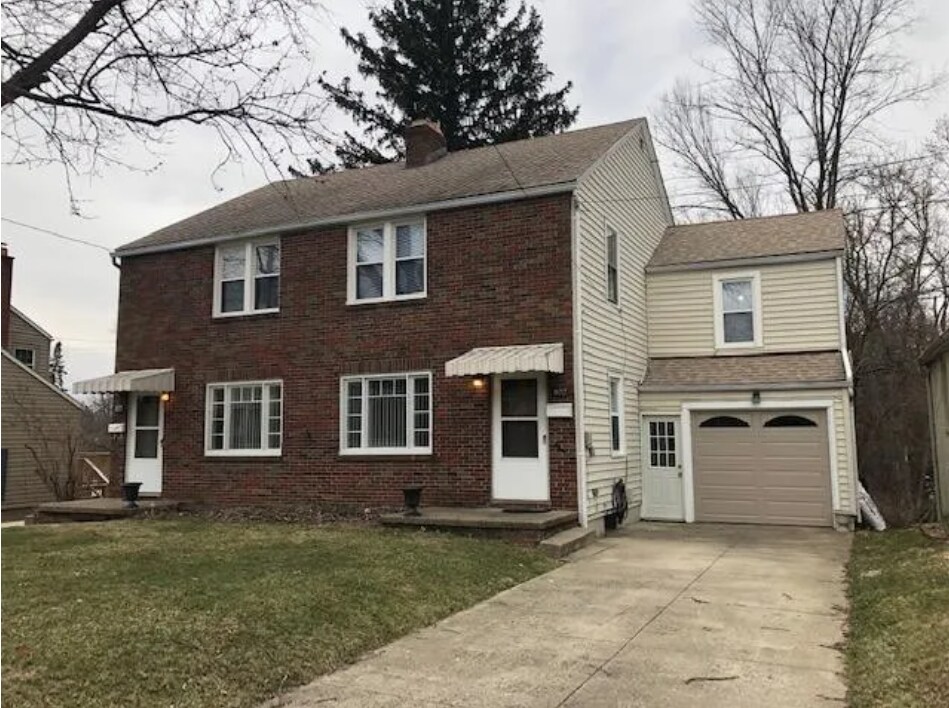 800 Arlington Ave, Unit 802 in Mansfield, OH - Building Photo