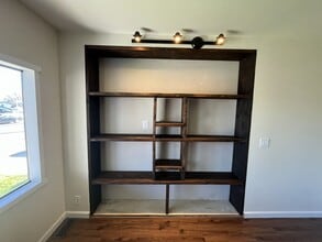 240 W El Camino Ave in Sacramento, CA - Building Photo - Building Photo