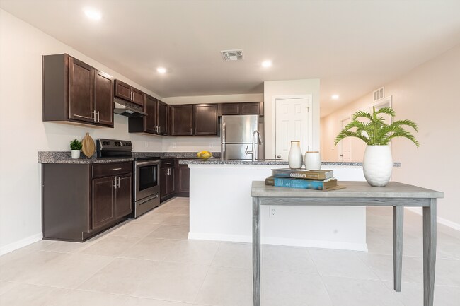 12443 Buffing Rd in Port Charlotte, FL - Building Photo - Building Photo