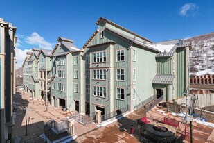 Silver Nugget Building in Park City, UT - Building Photo