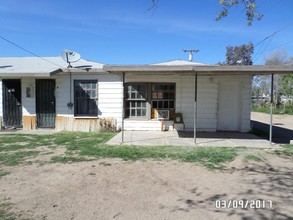 909 W Barnard St in Blythe, CA - Building Photo - Building Photo