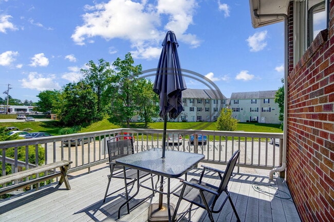 1133 N Byrne Rd in Toledo, OH - Building Photo - Building Photo