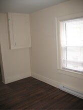 257-257 Balmoral St in Winnipeg, MB - Building Photo - Building Photo