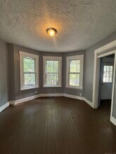 57 Bassett St in New Haven, CT - Building Photo - Building Photo