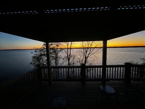 240 Narragansett Ave in East Providence, RI - Building Photo - Building Photo