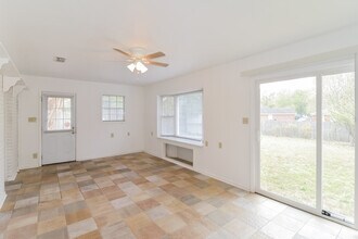 414 Woodhaven Ct in Montgomery, AL - Building Photo - Building Photo
