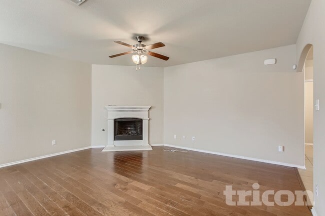 2105 Thistle Ln, Unit E-2412 in Forney, TX - Building Photo - Building Photo