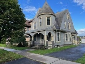 53 Main St in Owego, NY - Building Photo