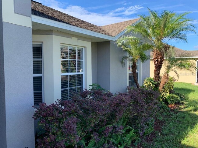 118 Pine Rustle Ln in Auburndale, FL - Foto de edificio - Building Photo