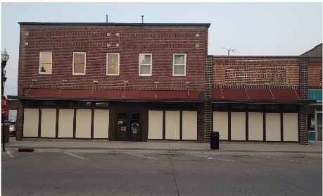 123 N Chestnut St in Jefferson, IA - Foto de edificio