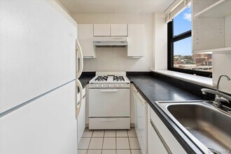 23 Water Grant St in Yonkers, NY - Foto de edificio - Building Photo