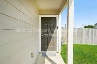 20305 Andalusite Wy in San Antonio, TX - Building Photo - Building Photo