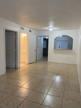 1251 SE 29th St, Unit 105-26 in Homestead, FL - Foto de edificio - Building Photo