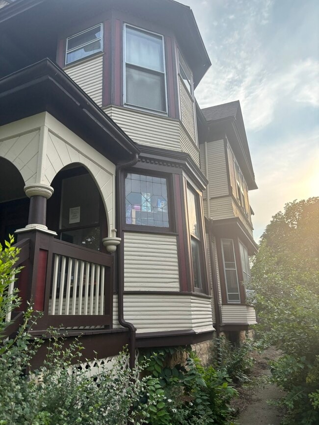 319 Wesley Ave in Oak Park, IL - Building Photo - Building Photo