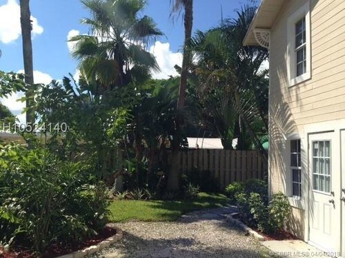 509 SW 8th St-Unit -2B in Fort Lauderdale, FL - Foto de edificio - Building Photo