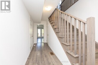 49 Woodstream Dr in Toronto, ON - Building Photo - Building Photo