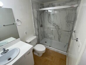 31494 West St, Unit Lower floor in Laguna Beach, CA - Foto de edificio - Building Photo