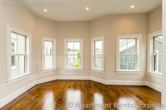 124 Columbia St, Unit #3 in Cambridge, MA - Building Photo - Building Photo