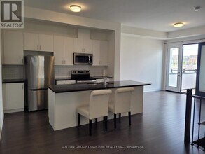 1401 Clarriage Ct in Milton, ON - Building Photo - Building Photo